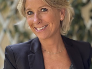 Recherche un poste d'assistante dentaire qualifiée, CDI , 35H