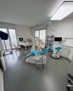 Vends important cabinet pluridisciplinaire 