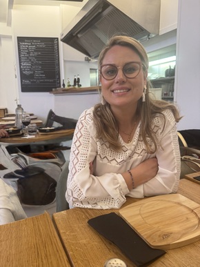 Assistante dentaire en contrat de professionnalisation 