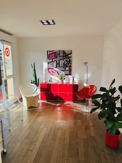 SYDEL vous propose un cabinet dentaire à Ennery (57) – Cabinet ortho et implanto à céder, murs et fonds