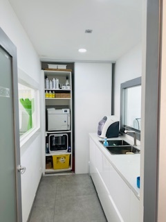 SYDEL vous propose un cabinet dentaire à Ennery (57) – Cabinet ortho et implanto à céder, murs et fonds