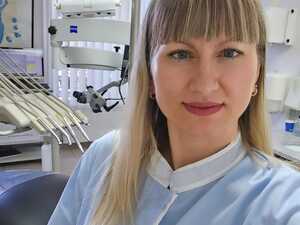 Assistante dentaire qualifiée 