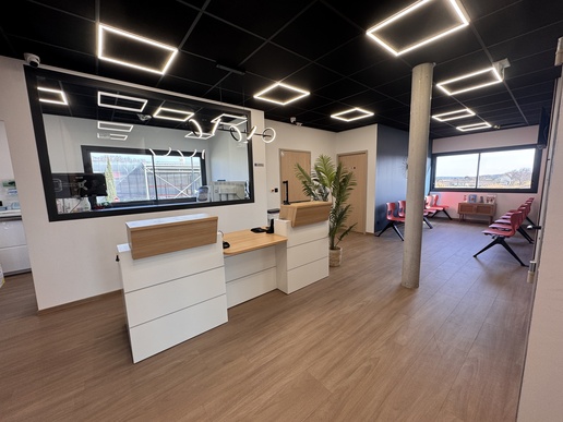 URGENT : Recherche Assistant(e) Dentaire  H/F