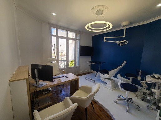 Recherche assistant(e) dentaire H/F