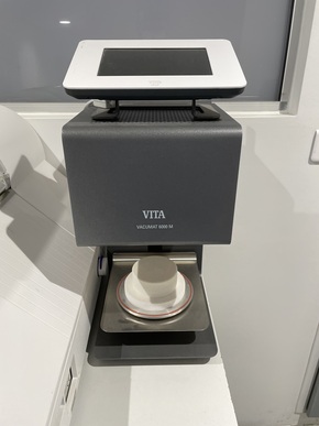 Chaîne Cerec.(caméra,Usineuse,four)