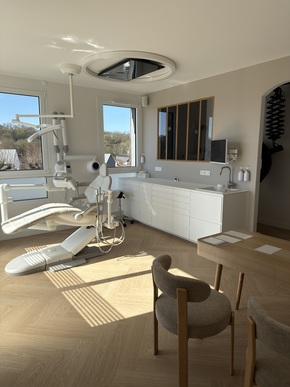 ASSISTANTE DENTAIRE PRESLES H/F