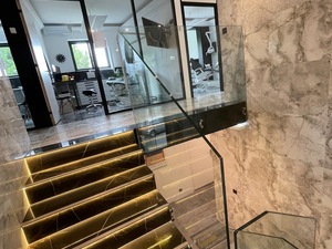 POSTE DENTISTE TRES GROS POTENTIEL H/F