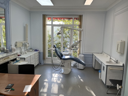 Recherche assistante dentaire qualifiée ou en formation H/F