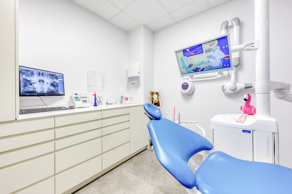 Recherche Assistante Dentaire Pédodontie H/F