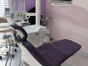 FAUTEUIL DENTAIRE PLANMECA très bon état