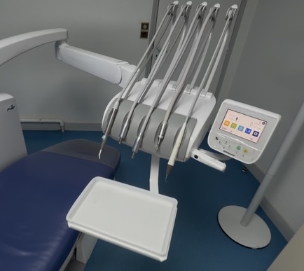 Fauteuil dentaire Belmont EURUS S1 Très bon état