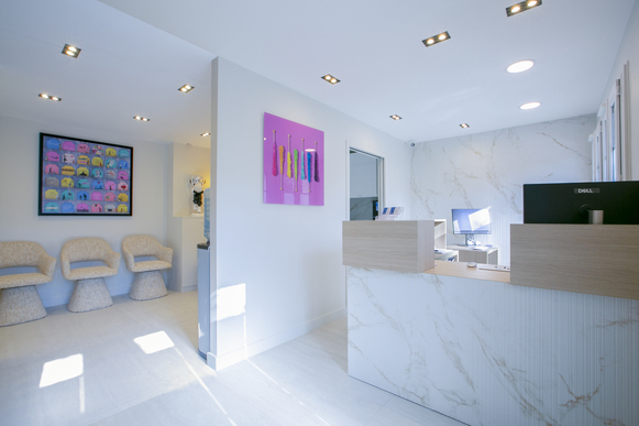 Poste assistante dentaire contrat professionalisation Poissy  H/F