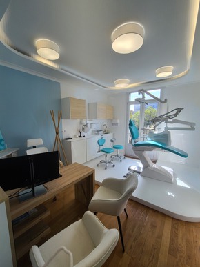 Cherche praticien(ne) orienté(e)/spécialisé(e) en paro h/f