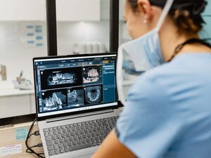 Remplacement congé mat/collaboration H/F