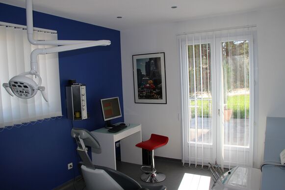 cède cabinet dentaire dans le Var