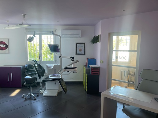 Cède parts cabinet en association à La Ciotat