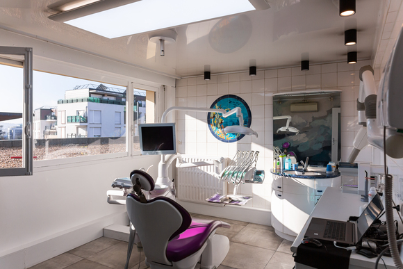 Recherche chirurgien-dentiste libéral – Cabinet haut de gamme – Palaiseau (91) H/F