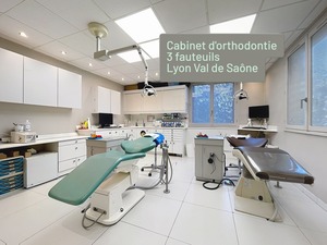 Cède cabinet d'orthodontie (accompagnement du repreneur possible)