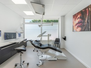 Recherche chirurgien dentiste H/F