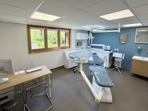 Recherche chirurgien dentiste H/F