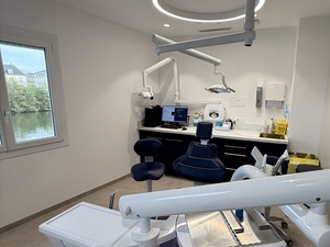 Recherche dentiste H/F