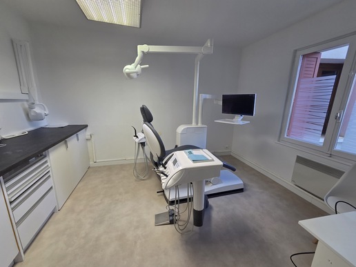 Dentiste Thonon-les-bains  H/F