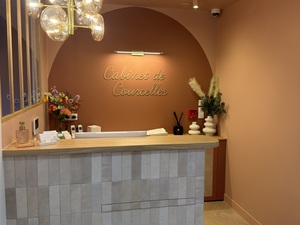 ASSISTANTE DENTAIRE PRESLES - L'ISLE ADAM H/F