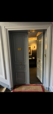 cabinet standing Paris 7eme