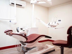 Chirurgiens-dentistes à Dreux et Maintenon, proche paris H/F