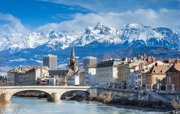 Assistant(e) Dentaire Qualifié(e) (H/F) – Grenoble