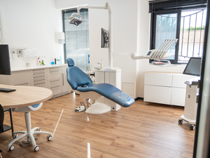 Chirurgien dentiste H/F pour une collaboration 