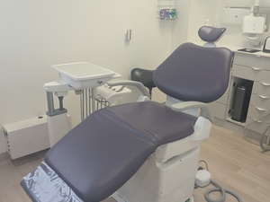 Assistant(e) dentaire qualifié(e) - BRON - 35h h/f