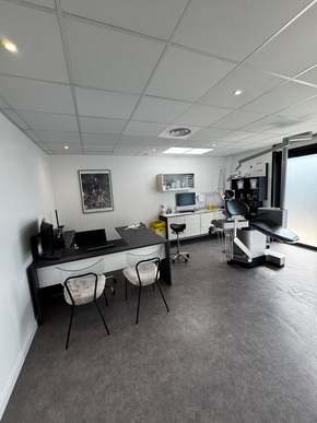 Recherche chirurgien-dentiste h/f