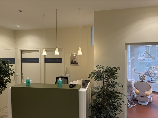 Vends cause départ retraite en Janv 2027 cabinet dentaire 