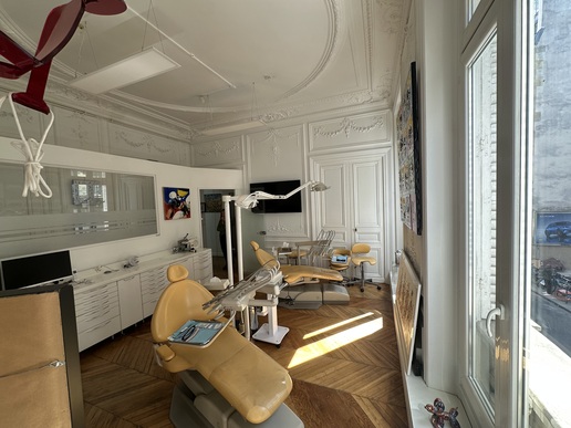 Cession Cabinet Dentaire – Paris 8e