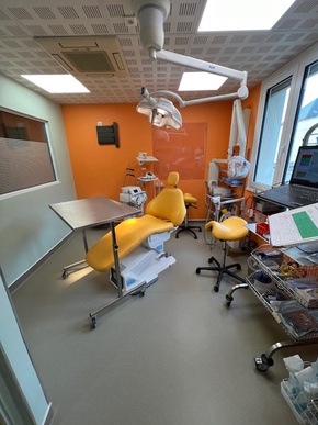 🦷 sydel · Evreux (27) – murs + fonds, cabinet 4 fauteuils · Réf. 2701
