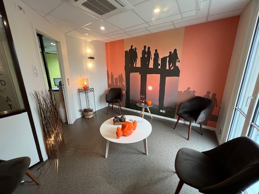 🦷 sydel · Evreux (27) – murs + fonds, cabinet 4 fauteuils · Réf. 2701