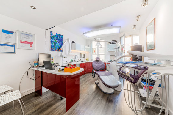 🦷 sydel · Le Havre (76) – cabinet implantologie, 535 K€ de CA · Réf. 7601