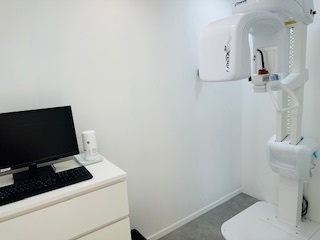 🦷 sydel · Ennery (57) – cabinet 3 fauteuils (ortho et implanto), forte patientèle · Réf. 5701