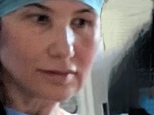 Assistante dentaire bivalente qualifiée 