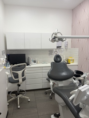 🦷 Recherche Assistant(e) Dentaire Qualifié(e) H/F
