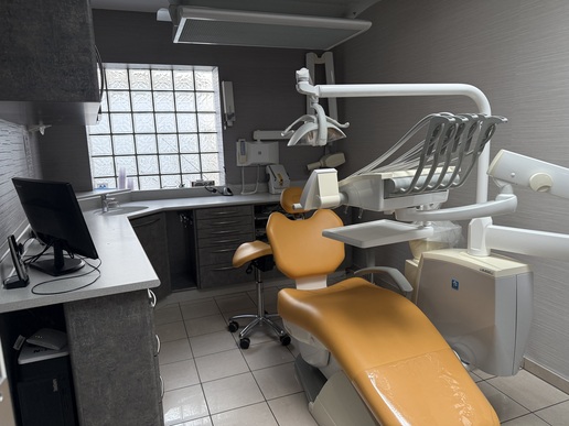 🦷 sydel · Lens (62) – murs + fonds, 4 fauteuils · Réf. 6201