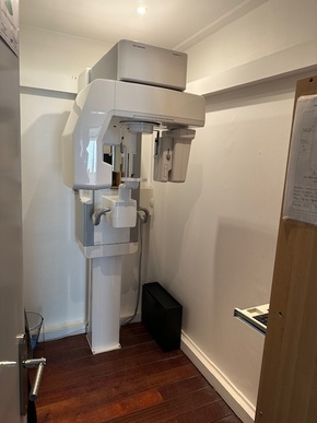 🦷 sydel · Grenoble (38) – murs + fonds, spécialité implantologie · Réf. 3801