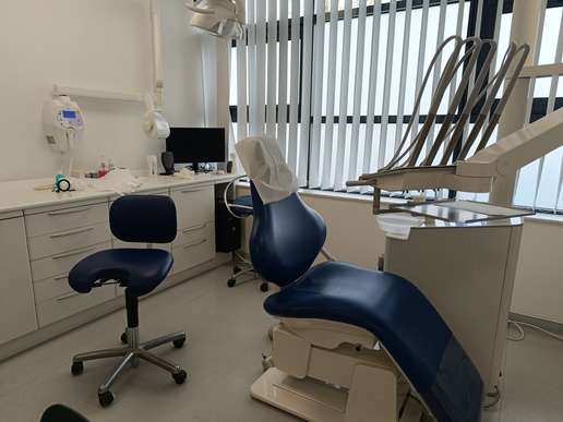 🦷 sydel · Saint-Pierre-du-Perray (91) – parodontologie, cabinet mono-fauteuil · Réf. 9101