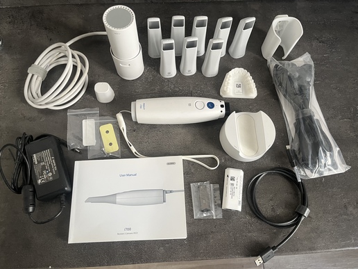 Scanner Intra-Oral Medit I 700