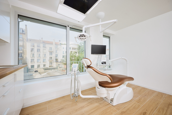 Assistant(e) dentaire qualifié(e) (h/f) CDD 35h ou 28h (5 ou 4 jours)
