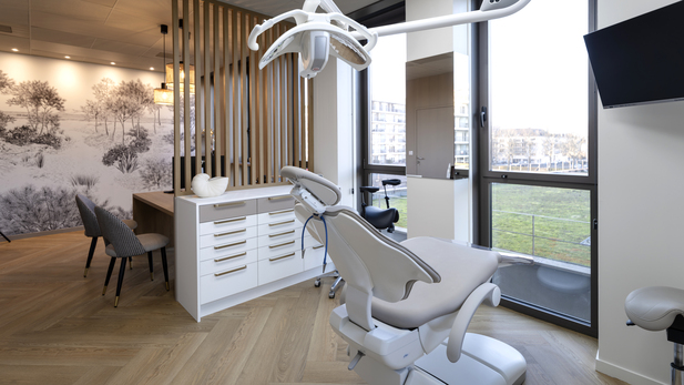 NOUS CHERCHONS NOTRE FUTUR(E) ASSISTANT(E) DENTAIRE H/F