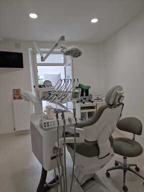🦷 Location 2 cabinets dentaires équipés — Nemours (77140) H/F