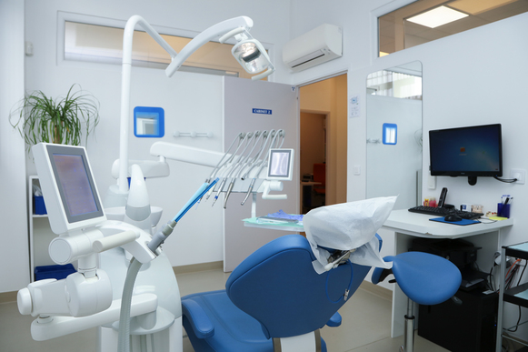 🦷 sydel · Bobigny (93) – fonds libéral, 2 fauteuils · Réf. 9301