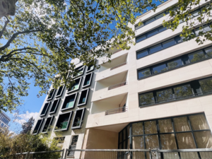 A vendre - local prof. ERP 115 m2 + jardin - neuf - Profession libérale